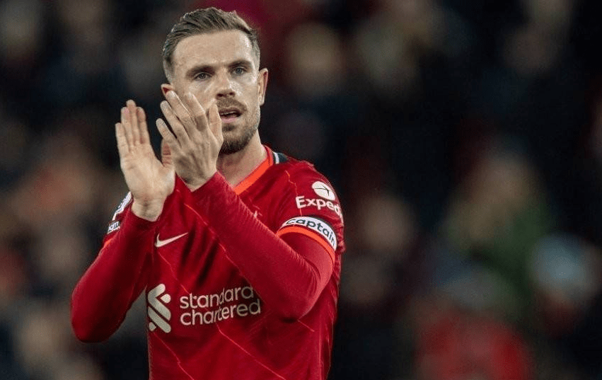 篮球湖人球员连续三场得分上双