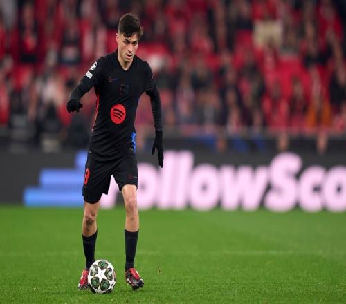 莫德里奇在对阵拉齐奥的比赛中踢满全场，Sofac...