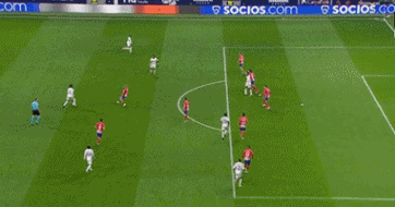 在上海旅游的奇塔迪尼重返海港俱乐部，拜访昔日教练和队友